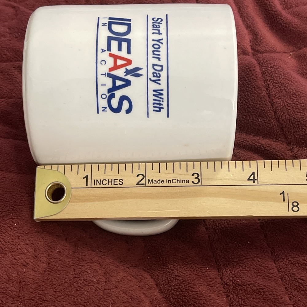 AA American Airlines Start Your Day With Ideas in AAction Flat Coffee Cup READ - Picture 7 of 9